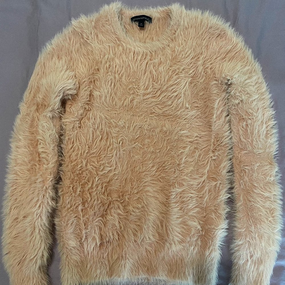 Banana Republic pink sweater, M